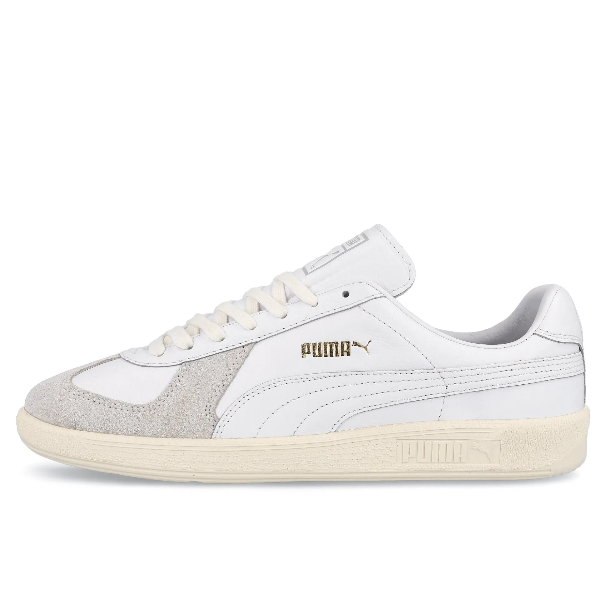 Hot army trainer og Low Tops|The Classics
