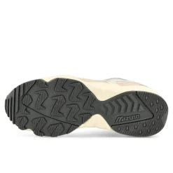 Outlet Contender Women Low Tops|Retro & Running