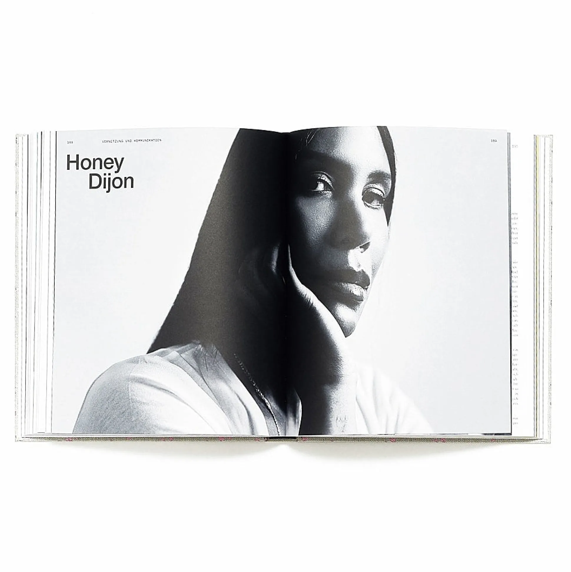 Shop Electronic Beats Buch Women Print & Magazines|Print & Magazines