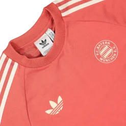 Store FC Bayern OG 3S Tee T-Shirts & Long Sleeves
