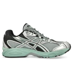 Discount Gel-Nimbus 10.1 Low Tops|Retro & Running