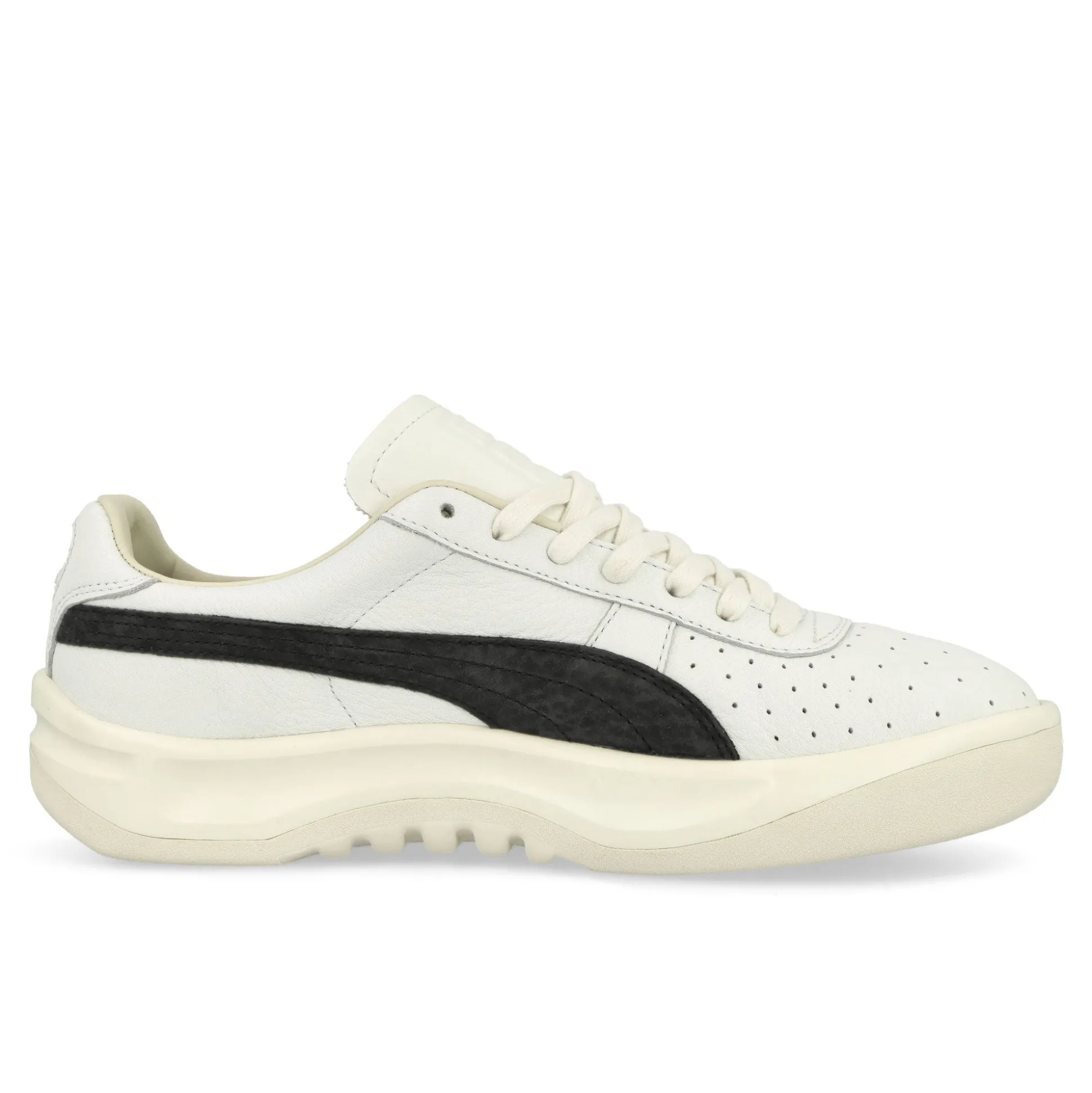 Clearance GV Special MII Low Tops|Basketball & Court
