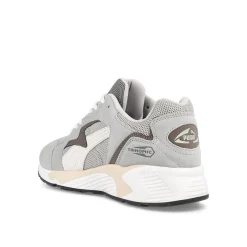 Shop Prevail Premium Women Low Tops|Retro & Running