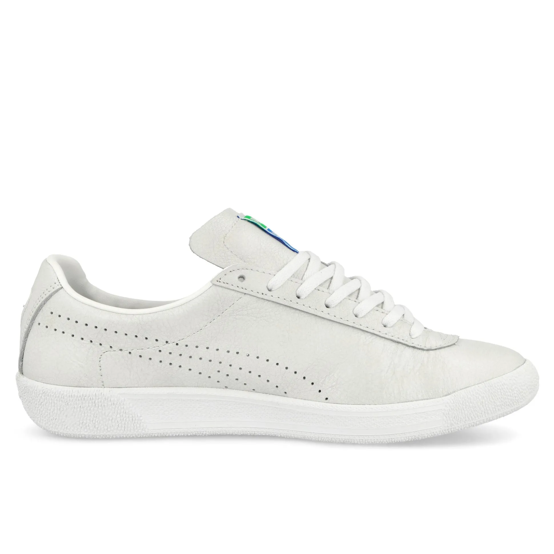Shop Star Tennis Whites Women Low Tops|The Classics