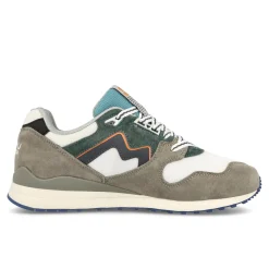 Clearance Synchron Classic Low Tops|Retro & Running