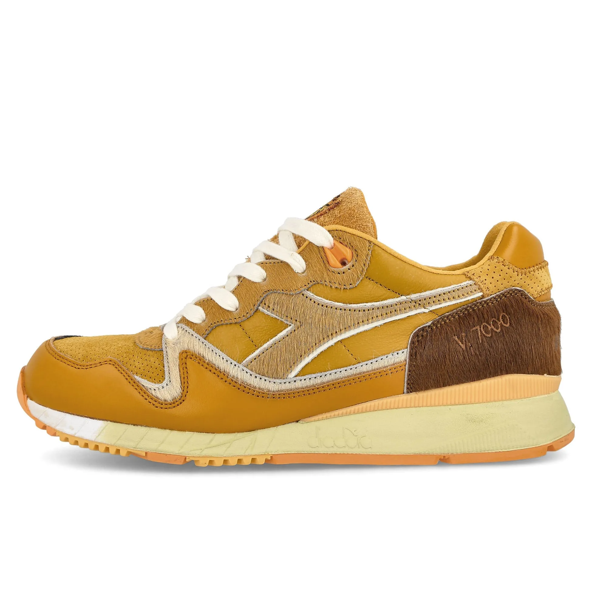 Cheap V7000 Low Tops|Retro & Running