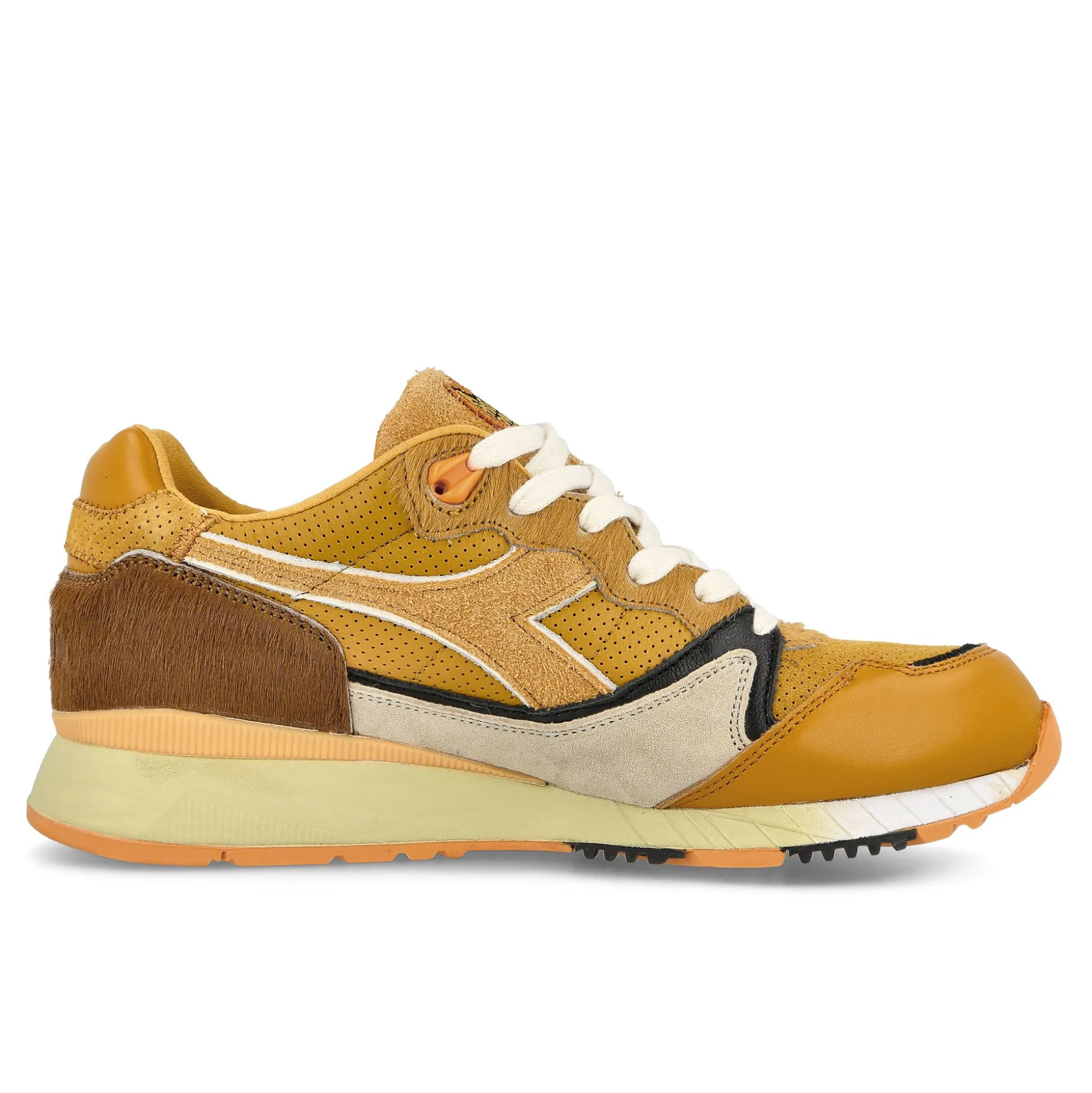Cheap V7000 Low Tops|Retro & Running
