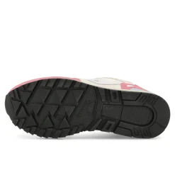 New wmns shadow 5000 Women Low Tops|Retro & Running