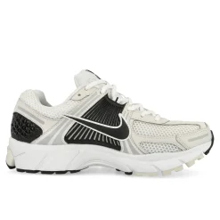 Store Zoom Vomero 5 Low Tops|Retro & Running