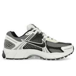 New Zoom Vomero 5 SE SP Women Low Tops|Retro & Running