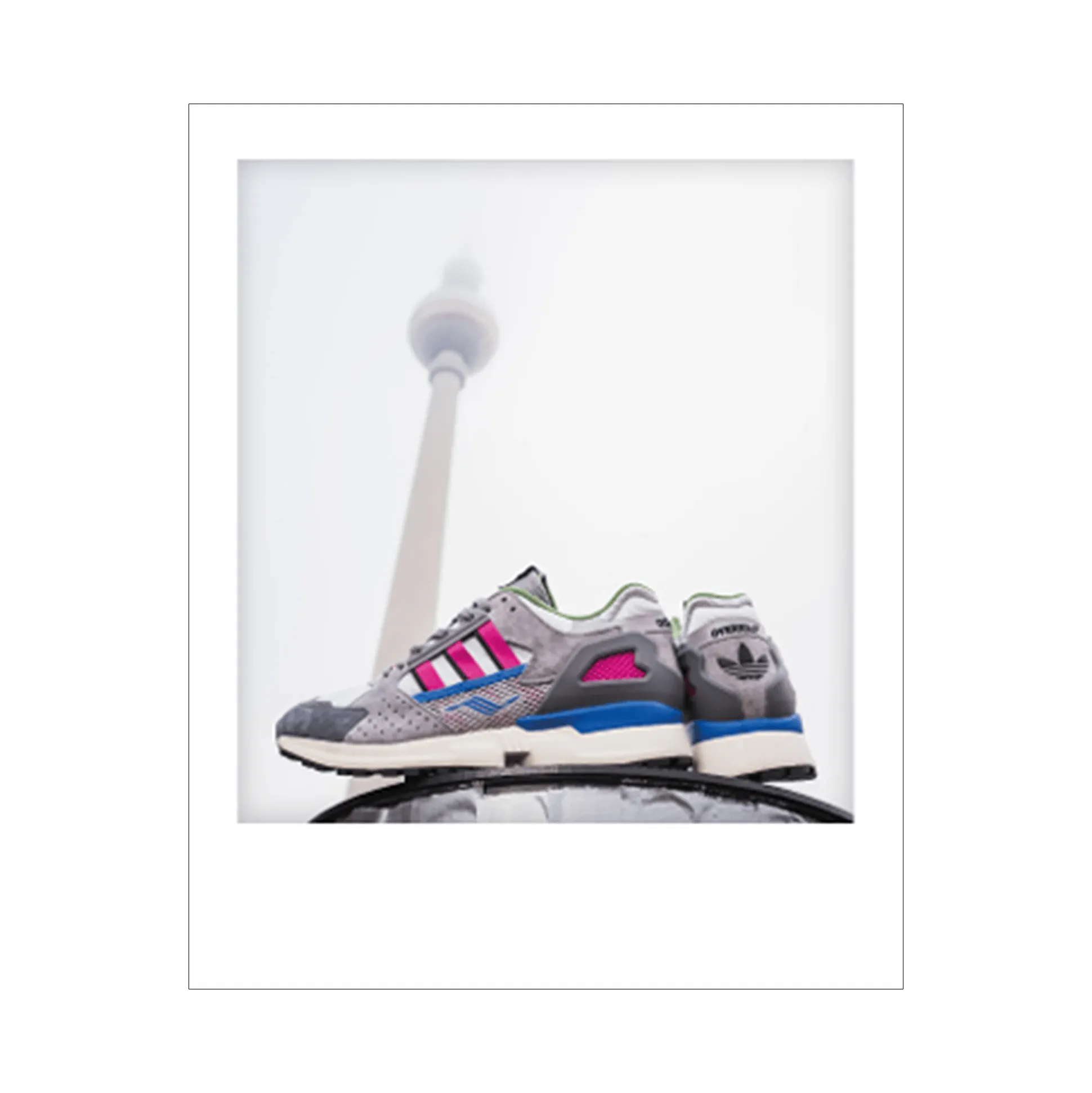 Sale ZX10K Fernsehturm 2 Postkarte Polaroid Women Print & Magazines|Print & Magazines