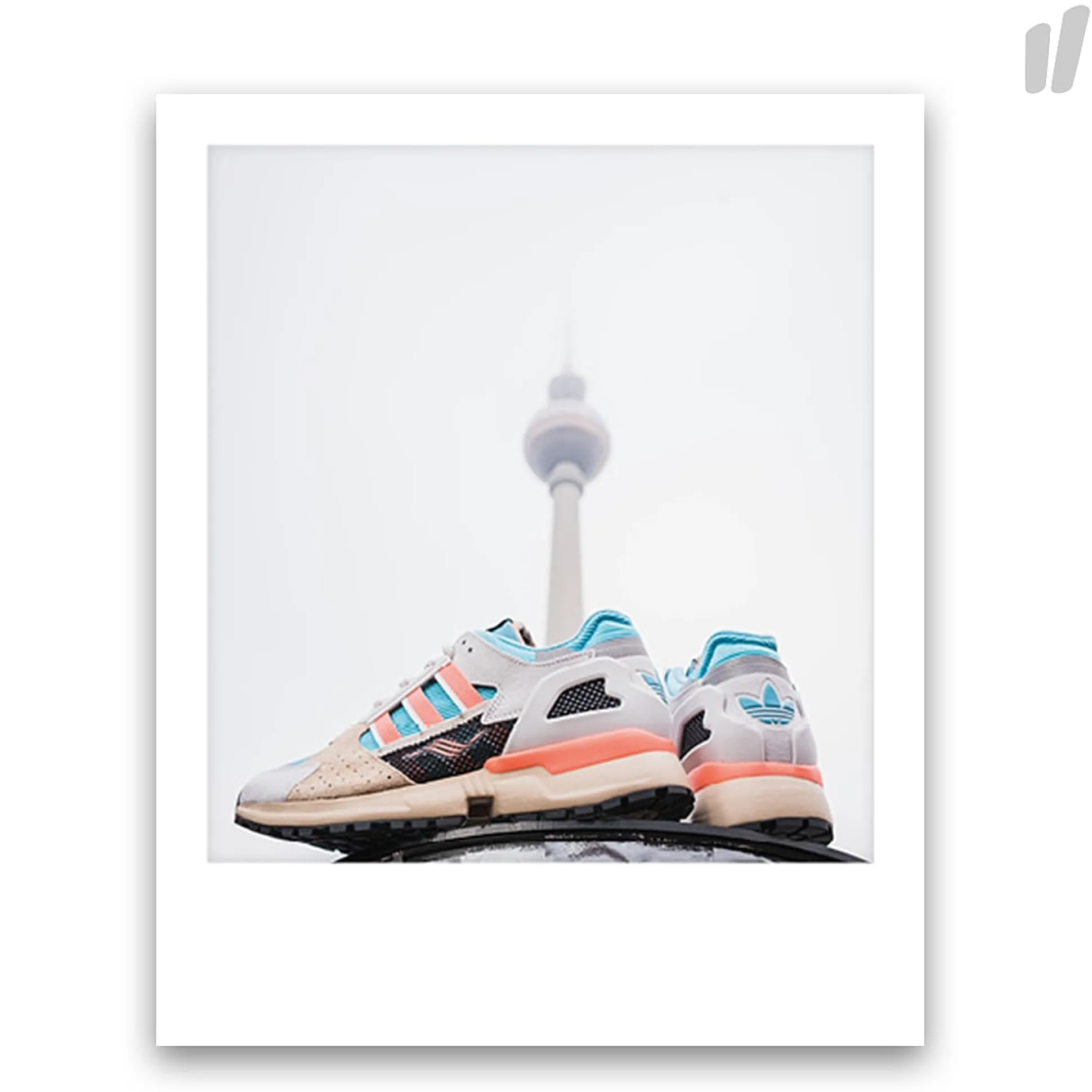 Best Sale ZX10K OG Consortium Fernsehturm Postkarte Polaroid Women Print & Magazines|Print & Magazines